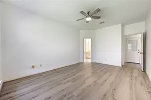 4754 Wynnview Dr, Friendswood, TX 77546 - Photo 19