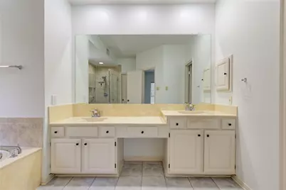 4754 Wynnview Drive, Friendswood, TX 77546 - Photo 21