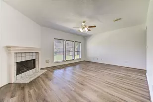 4754 Wynnview Dr, Friendswood, TX 77546 - Photo 15