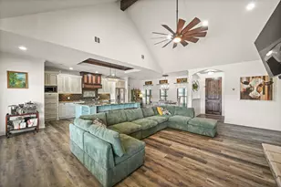 8120 Beach Haven Rd, Baytown, TX 77523 - Photo 15