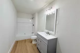 344 County Rd 3310, Cleveland, TX 77327 - Photo 5