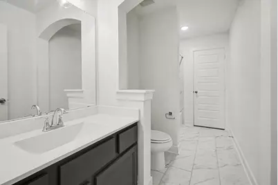 13701 Seneca Lake Drive, Texas City, TX 77510 - Photo 31