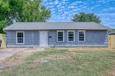 5859 Westover Street, Houston, TX 77033 - Photo 1
