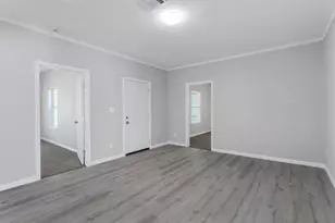 2616 46th St, Dickinson, TX 77539 - Photo 7