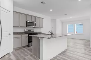 1015 Blue Stone Dr, Beasley, TX 77417 - Photo 17