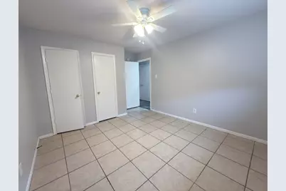 16131 Mission Glen Drive, Houston, TX 77083 - Photo 19