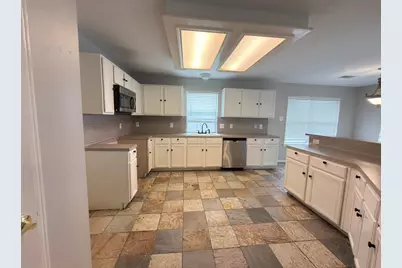 16131 Mission Glen Drive, Houston, TX 77083 - Photo 11