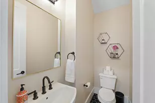 9015 Wellspring Dr, Houston, TX 77080 - Photo 13