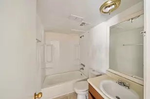 114 Lazy Ln, Sealy, TX 77474 - Photo 13