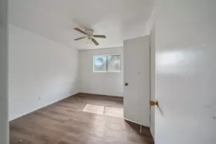 114 Lazy Ln, Sealy, TX 77474 - Photo 29