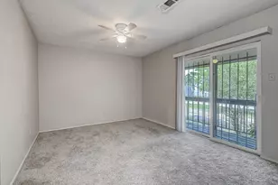 5825 W Tidwell Rd, Houston, TX 77092 - Photo 15