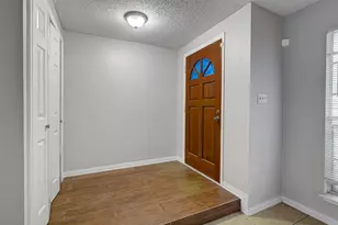 5825 W Tidwell Rd, Houston, TX 77092 - Photo 3