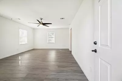 1147 Du Barry Lane #B, Houston, TX 77018 - Photo 5