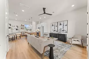1102 Mansfield St, Houston, TX 77091 - Photo 3