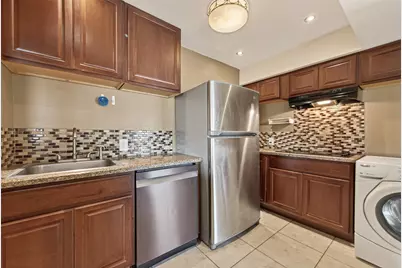 2201 Fountain View Drive #3, Houston, TX 77057 - Photo 9