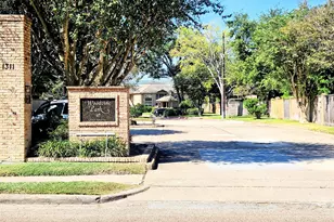 1311 Antoine Dr, Houston, TX 77055 - Photo 3