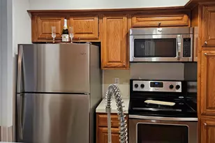 1311 Antoine Dr, Houston, TX 77055 - Photo 7