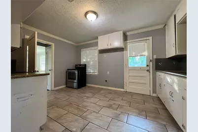 4003 Erby Street, Houston, TX 77087 - Photo 11