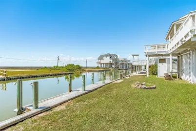 707 Pompano Lane, Freeport, TX 77541 - Photo 31