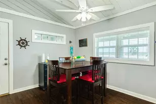 707 Pompano Ln, Freeport, TX 77541 - Photo 15