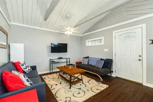 707 Pompano Ln, Freeport, TX 77541 - Photo 11
