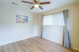 2 Mystic Glade Ct, The Woodlands, TX 77382 - Photo 37