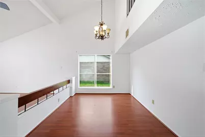 2110 Pepperglen Court, Missouri City, TX 77489 - Photo 9