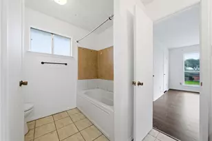2110 Pepperglen Ct, Missouri City, TX 77489 - Photo 19