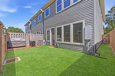 6020 T C Jester Boulevard, Houston, TX 77091 - Photo 23
