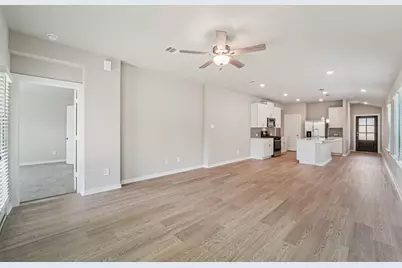 29131 Samuel Gardens Court, Waller, TX 77484 - Photo 5