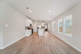 29131 Samuel Gdns Ct, Waller, TX 77484 - Photo 7