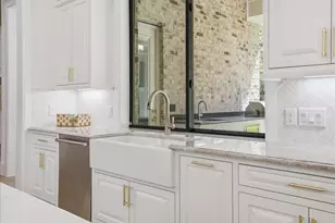 26041 Crown Ranch Blvd, Montgomery, TX 77316 - Photo 15