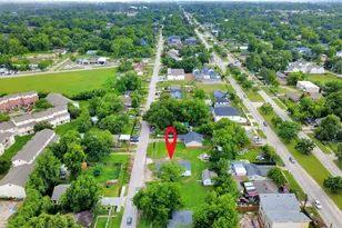 810 Lucky St, Houston, TX 77088 - Photo 17