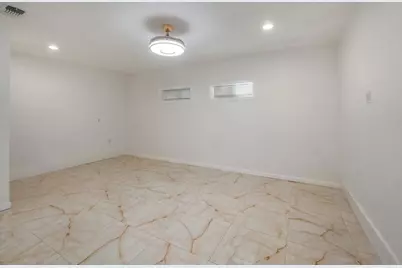 3203 Golden Willow Drive, Houston, TX 77339 - Photo 29