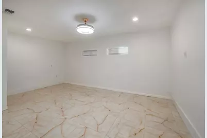 3203 Golden Willow Drive, Houston, TX 77339 - Photo 29