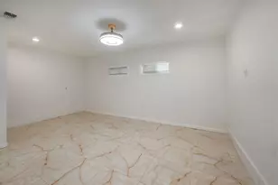 3203 Golden Willow Dr, Houston, TX 77339 - Photo 29