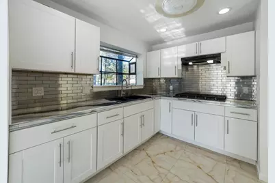 3203 Golden Willow Drive, Houston, TX 77339 - Photo 5