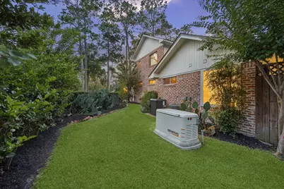 802 Flint River Drive, Houston, TX 77024 - Photo 39