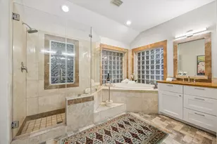 802 Flint River Dr, Houston, TX 77024 - Photo 15