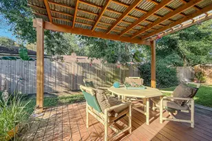 3306 Hunterwood Dr, Missouri City, TX 77459 - Photo 9