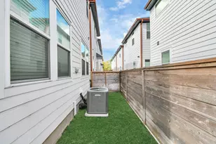 829 N Emile St, Houston, TX 77020 - Photo 43
