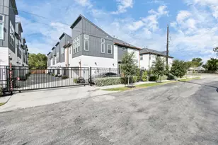 829 N Emile St, Houston, TX 77020 - Photo 5