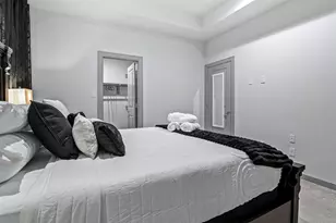 829 N Emile St, Houston, TX 77020 - Photo 19