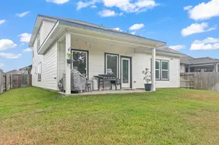 38527 Winding Mdws Dr, Magnolia, TX 77354 - Photo 29