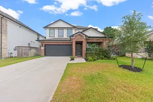 38527 Winding Mdws Dr, Magnolia, TX 77354 - Photo 1
