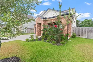 38527 Winding Mdws Dr, Magnolia, TX 77354 - Photo 3
