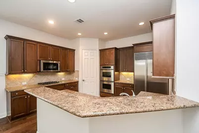 2826 Tudor Manor, Houston, TX 77082 - Photo 13