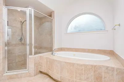 2826 Tudor Manor, Houston, TX 77082 - Photo 23