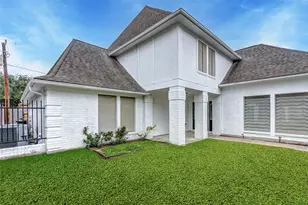 3011 Manila Ln, Houston, TX 77043 - Photo 3