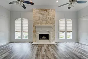 3011 Manila Ln, Houston, TX 77043 - Photo 7
